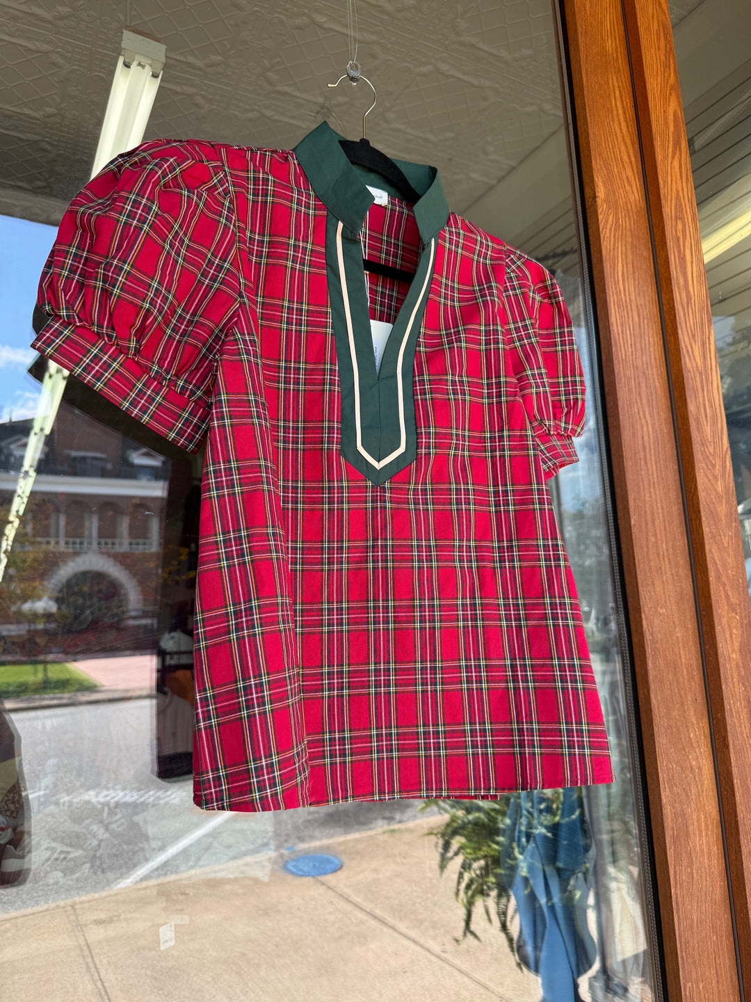 Entro Holiday Tartan Tunic Top