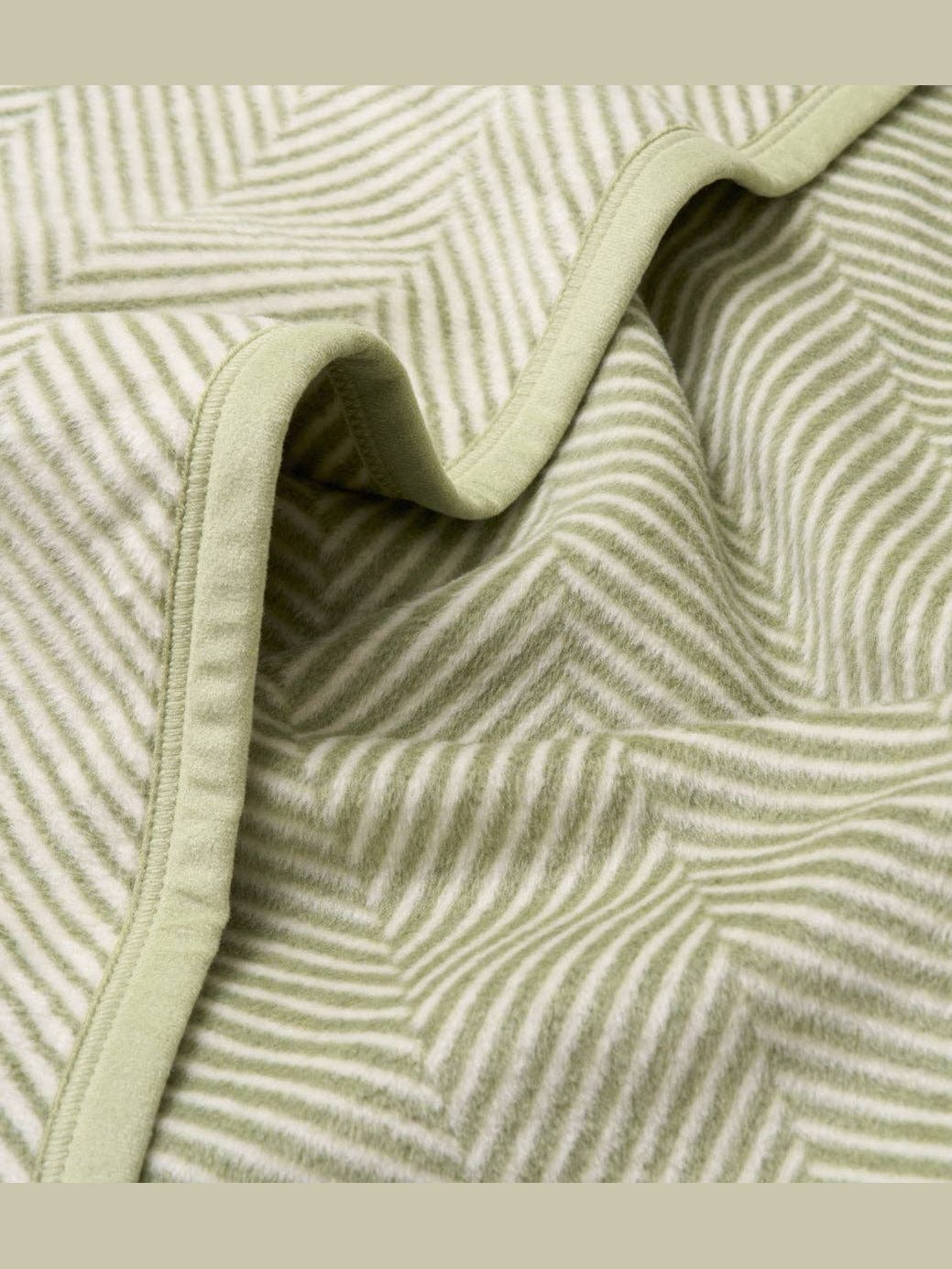 Harborview Herringbone Garden Green Blanket