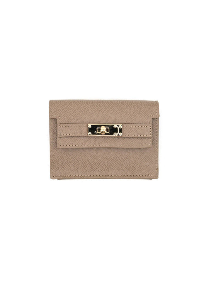 Shelly Wallet
