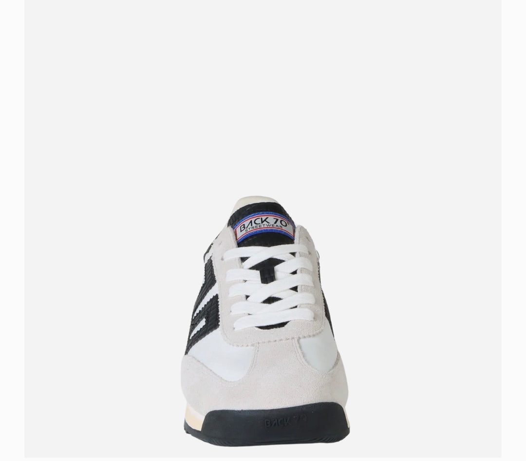 Barkley Jogger - White Black