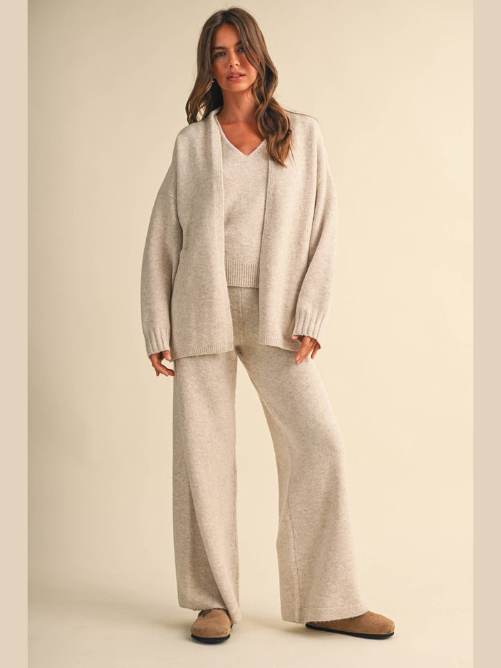 V-NECK SLEEVELESS TOP WITH LONG-SLEEVED CARDIGAN & PANTS