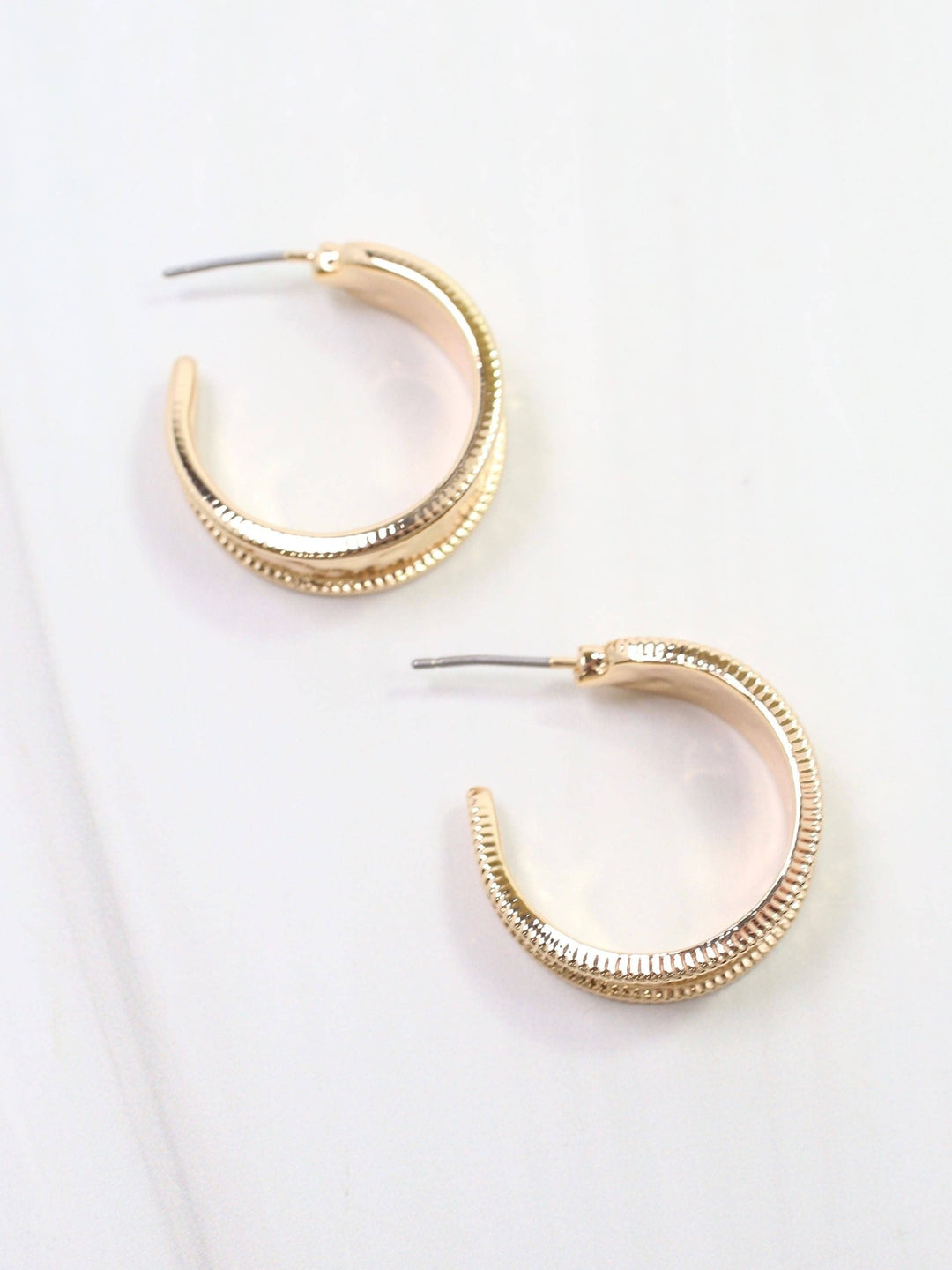 Cushing Hammered Hoop Earring- Gold