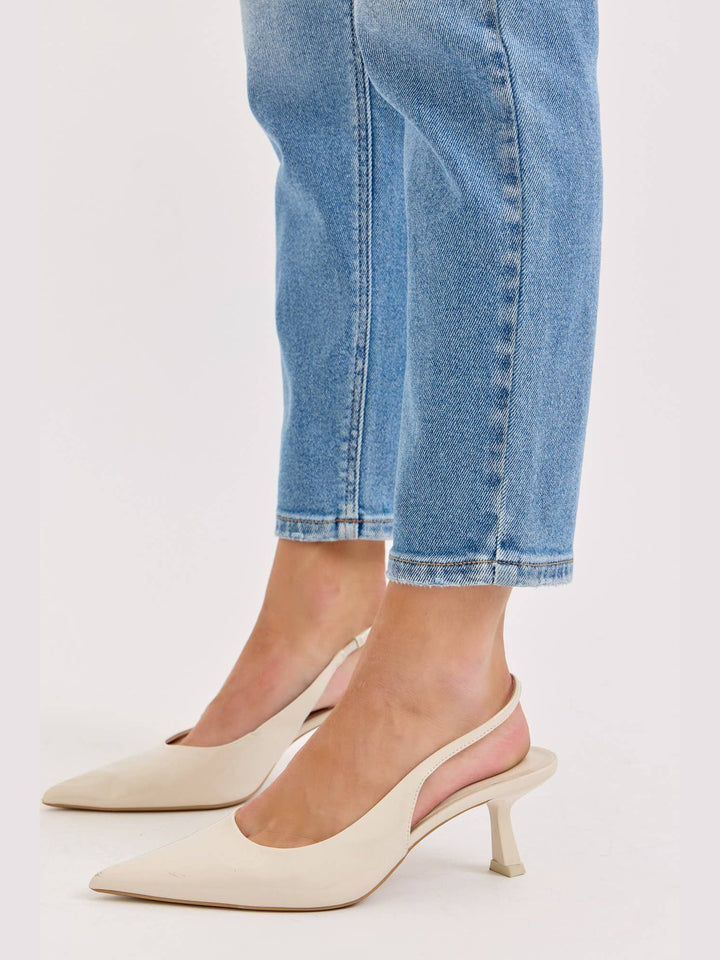 High Rise Mom Jean- Light Wash