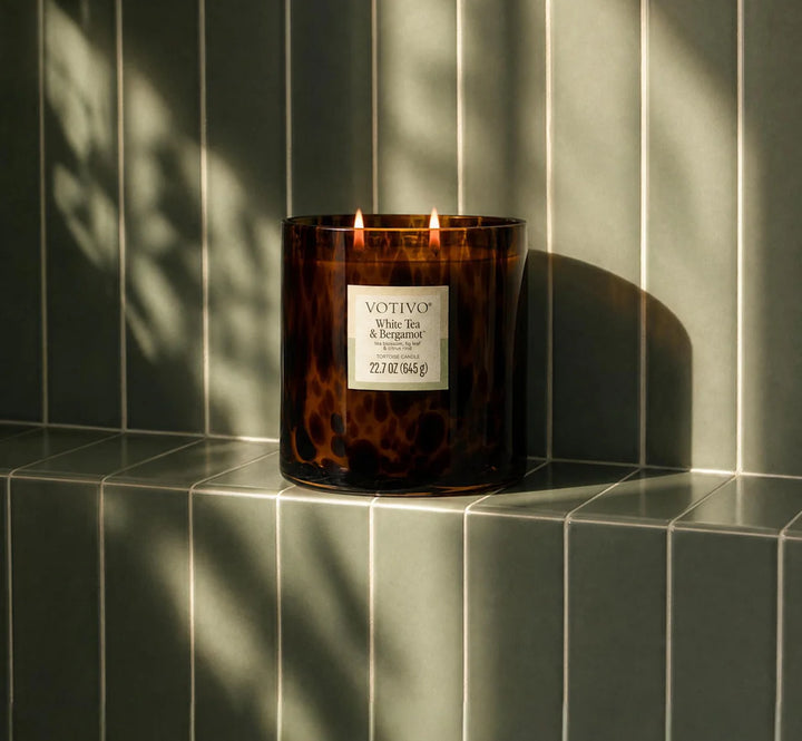 Tortoise Candle - White Tea & Bergamot