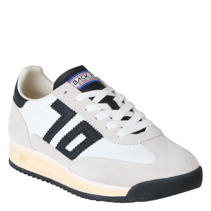 Barkley Jogger - White Black