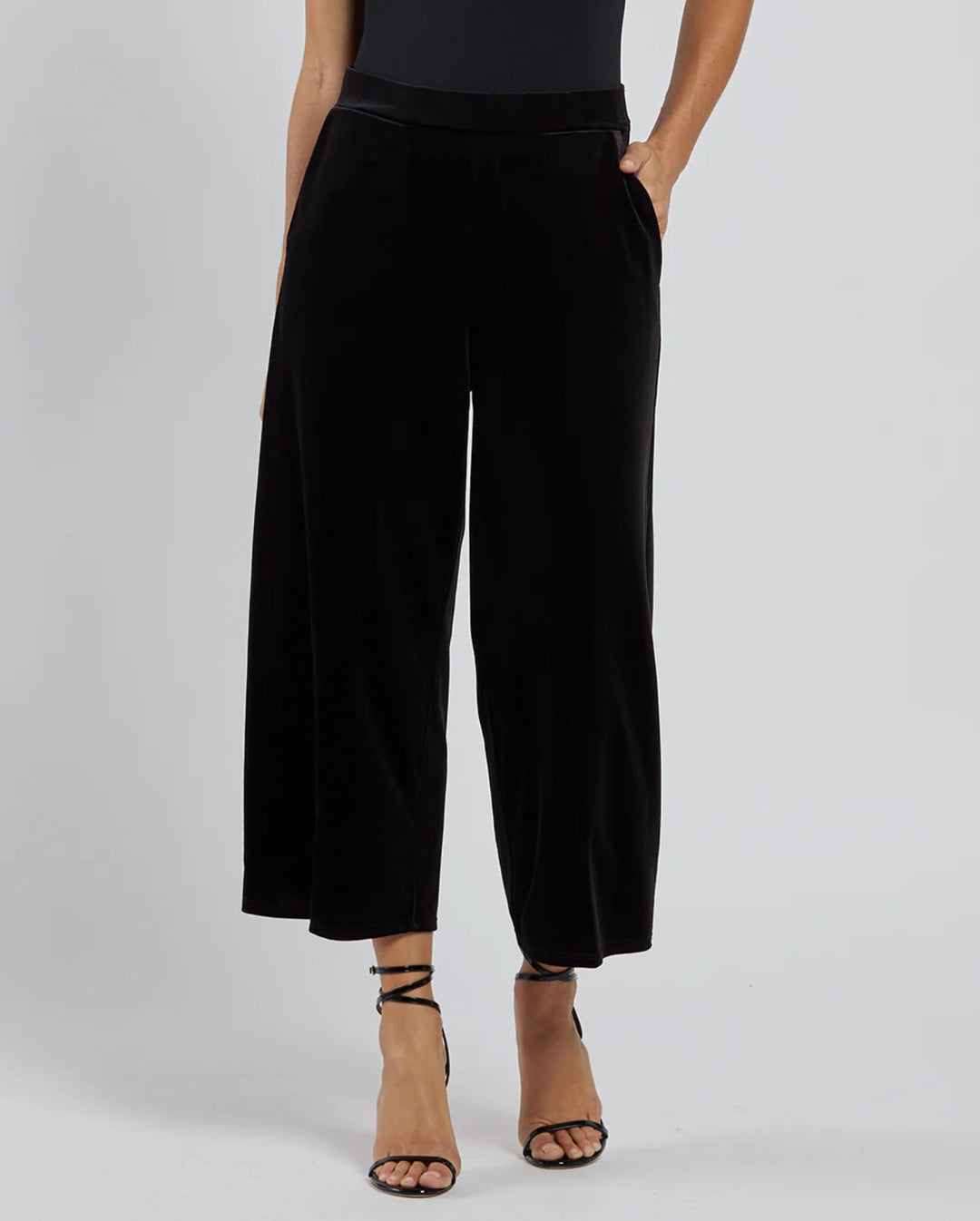 Jude Connally Lolly Stretch Velvet Pant