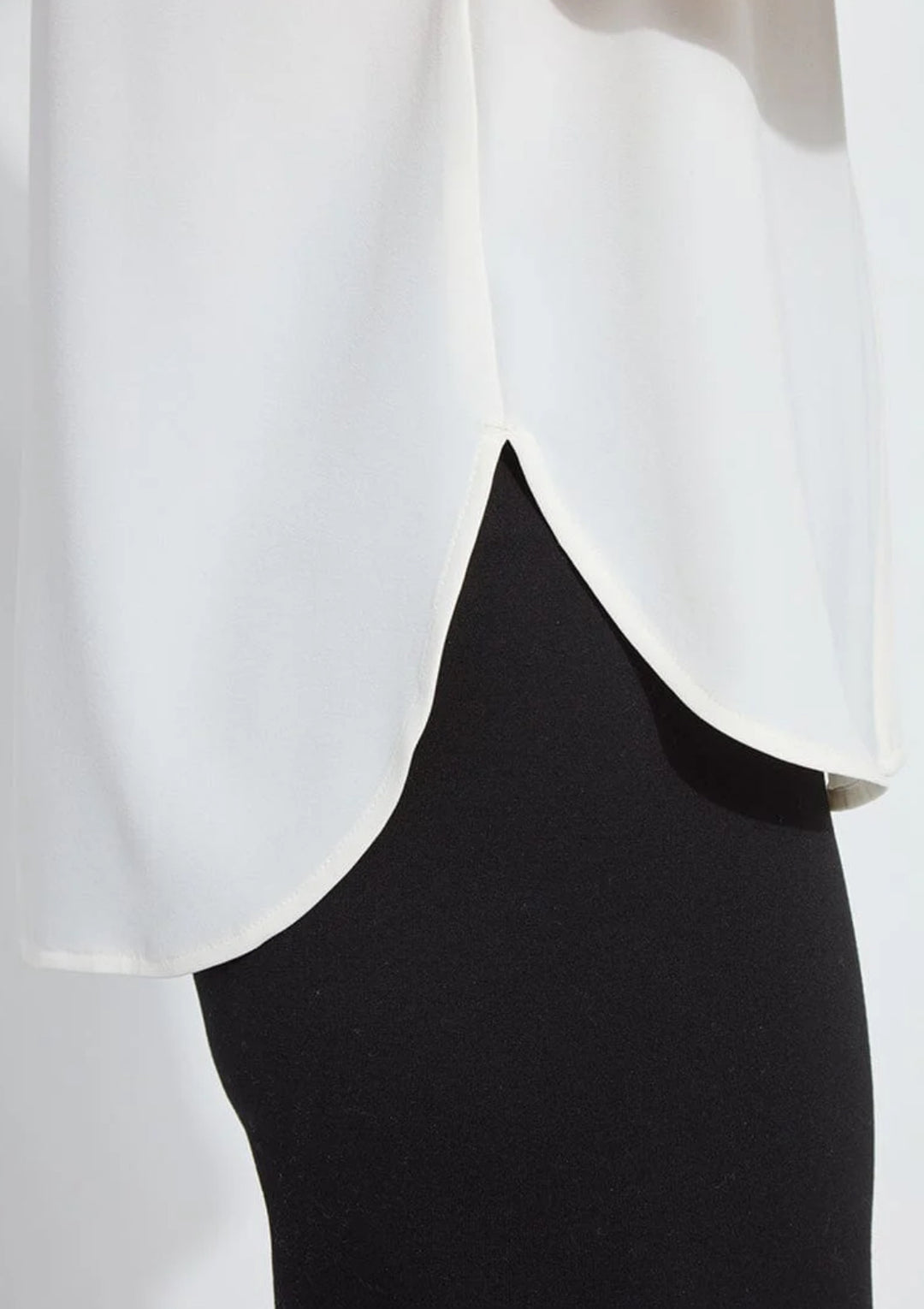 Lysse Ivette Pleated Balloon Slv Blouse