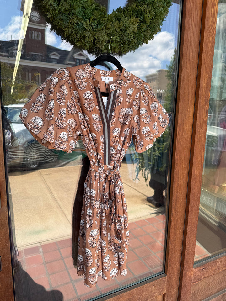 THML Puff Sleeve Floral Detailed V-Neck dress
