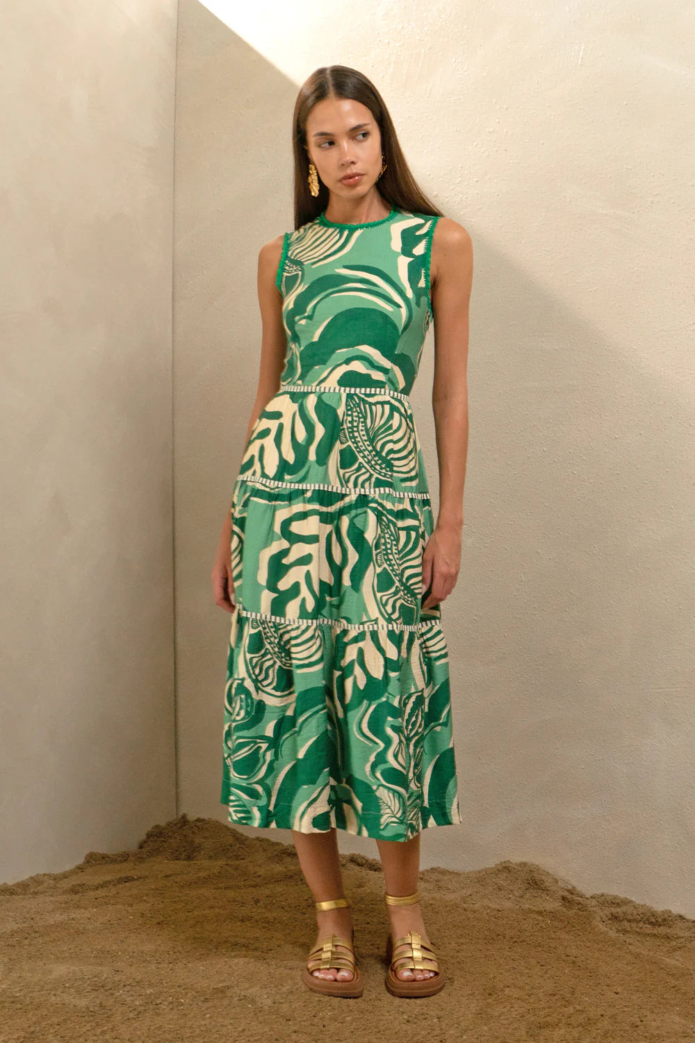 Adelyn Rae Alva Leaf Print Tiered Maxi Dress