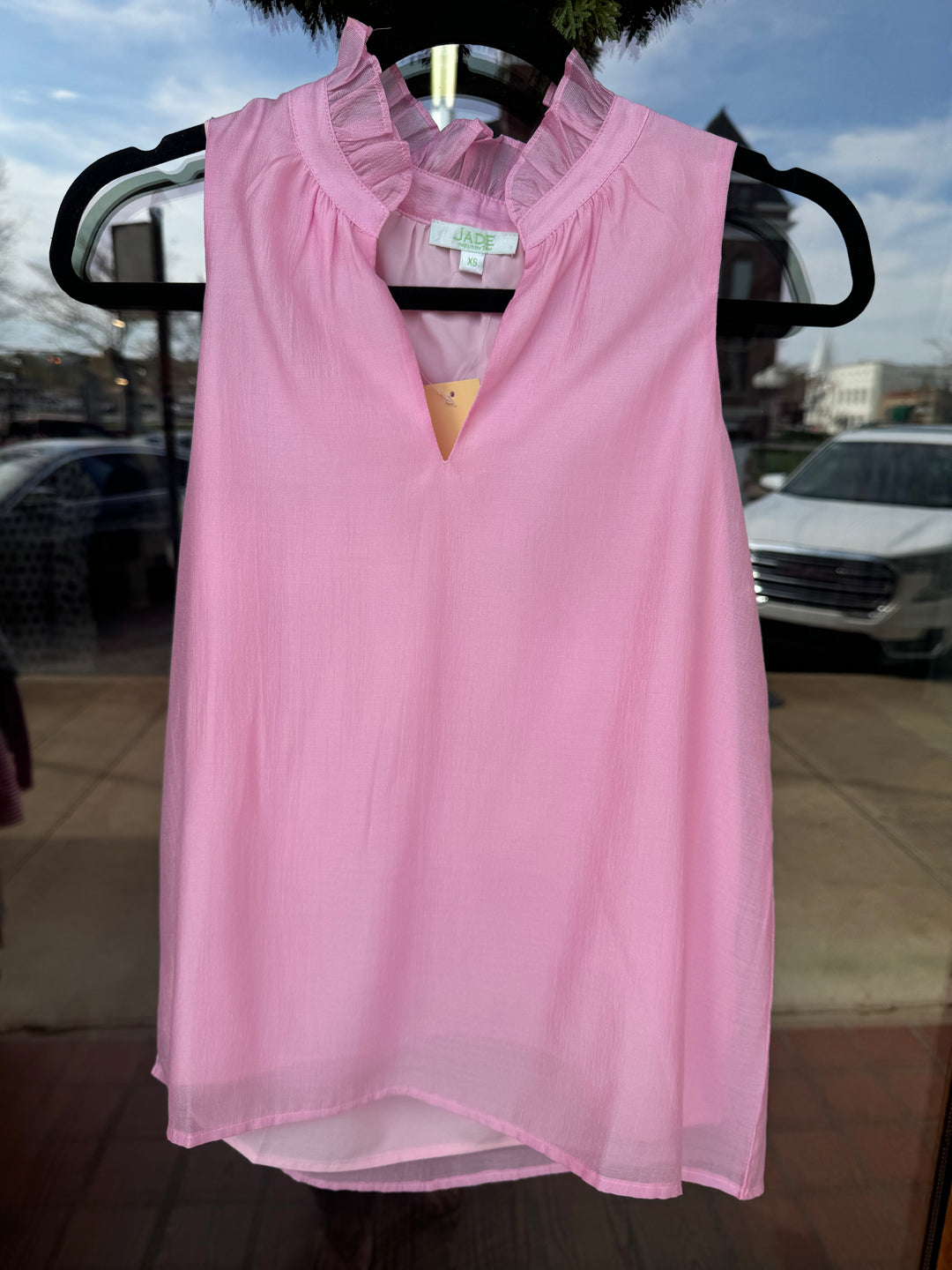 Jade Ruffles Neck Shell