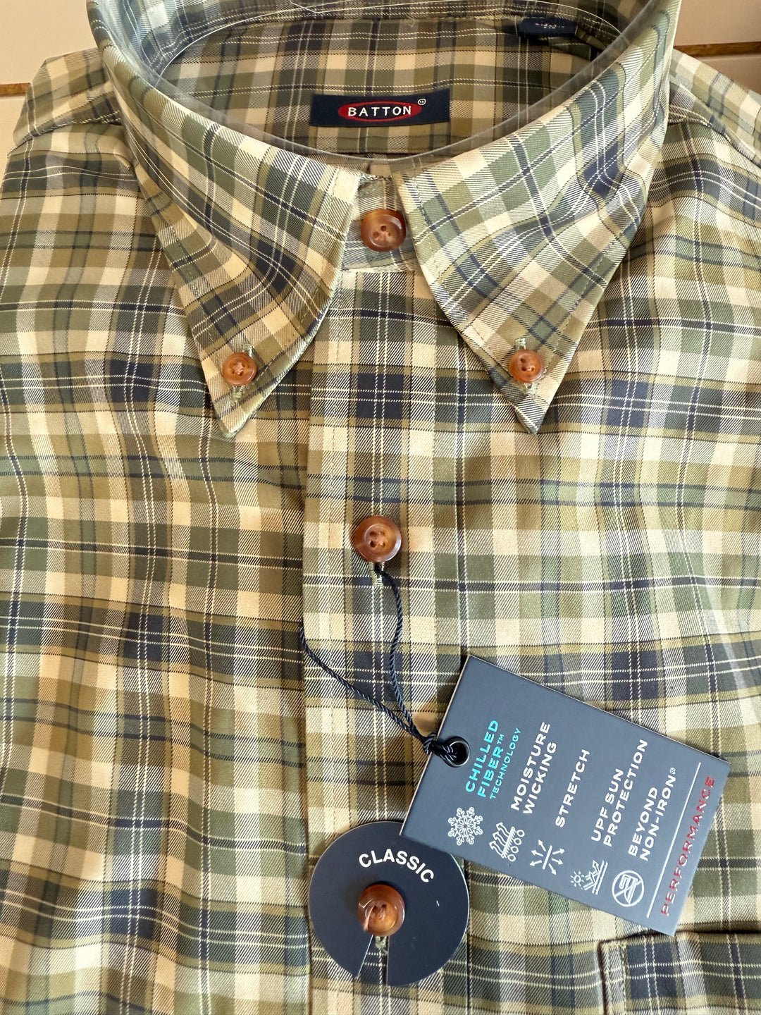 Batton Bond Non-Iron Button Down- Olive