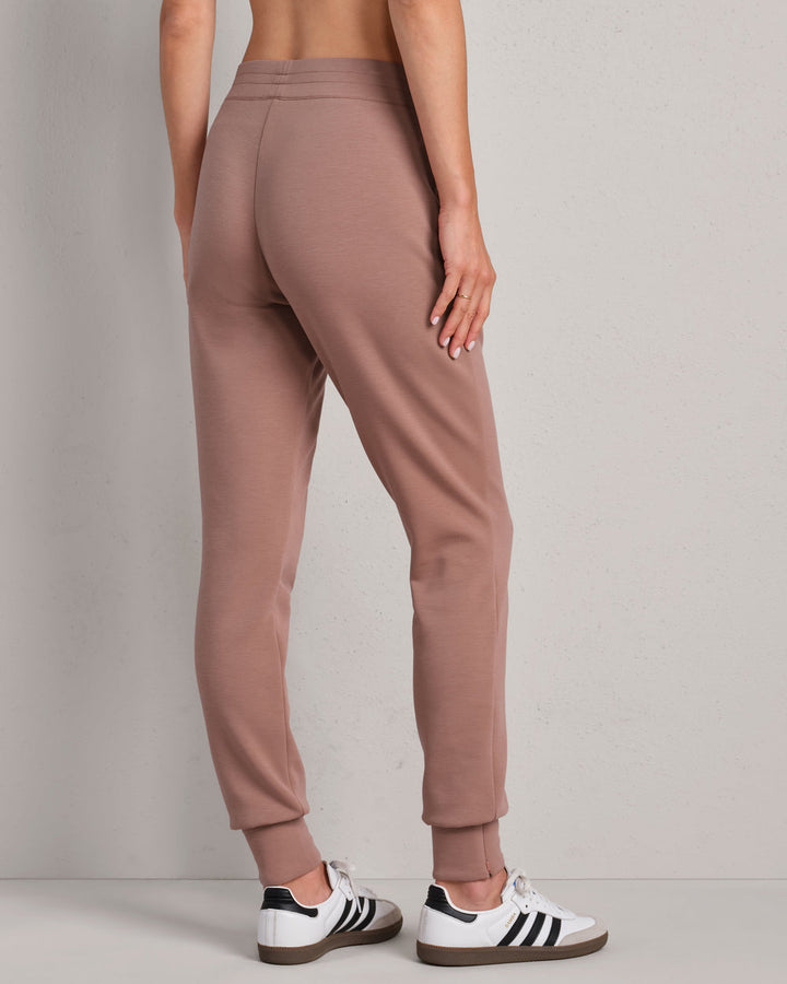 Rhone DreamGlow Taper Leg Pant- Clay Mist