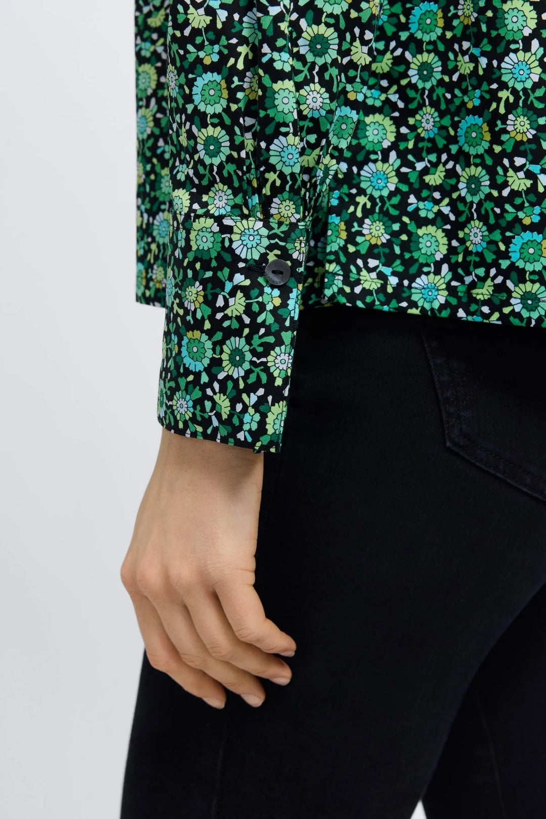 Foxcroft Bella Geo Floral Popover Shirt