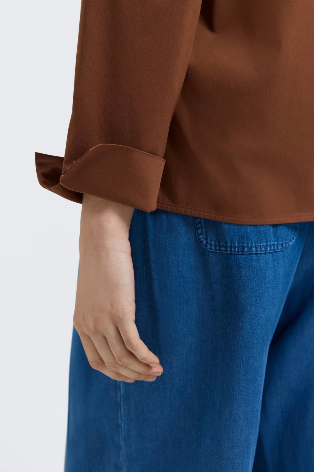 Foxcroft Tammy No Iron Popover Shirt -Macchiato