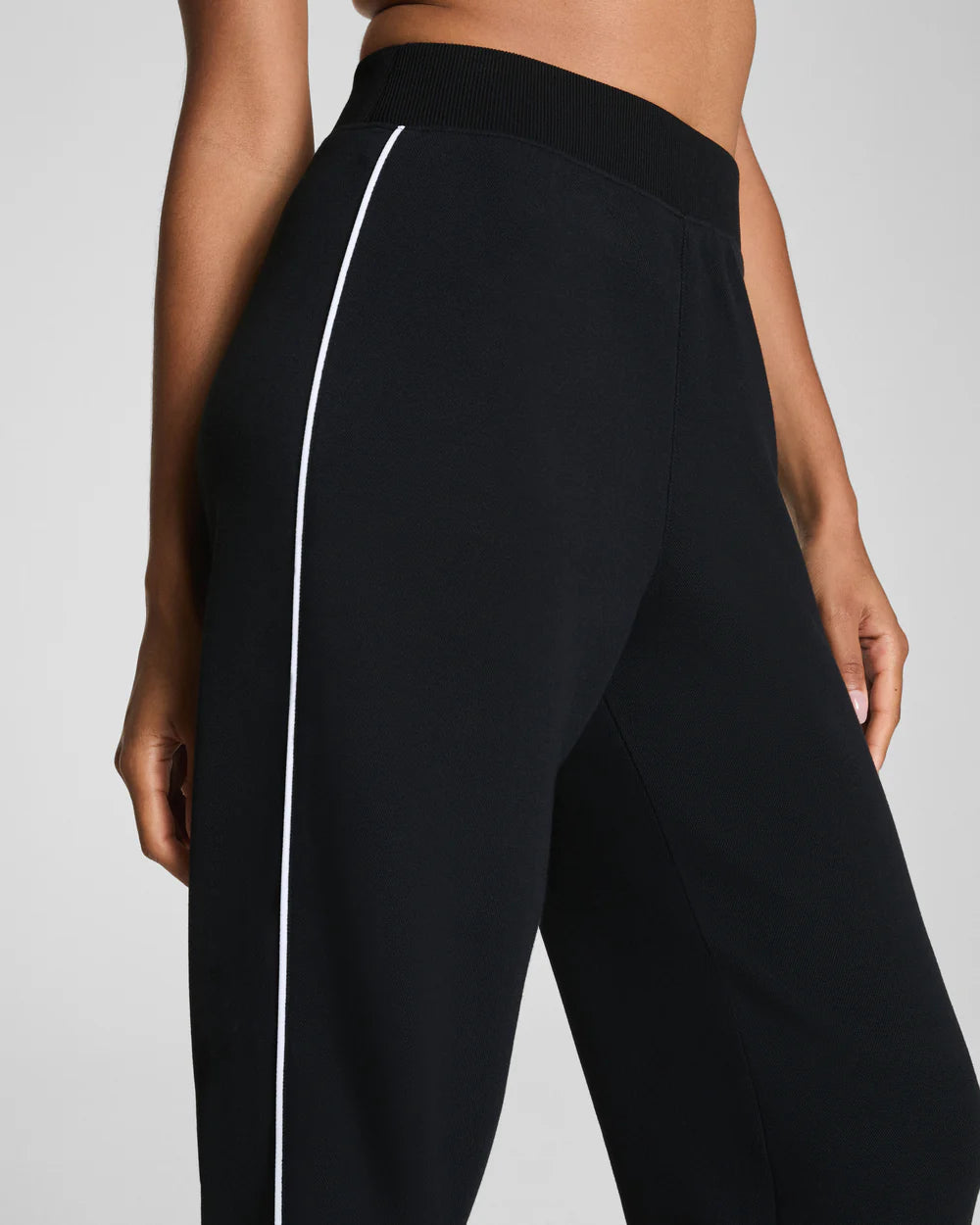 Spanx AirPique Carrot Pant