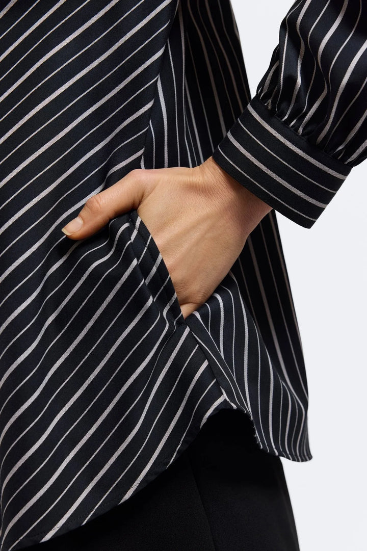Foxcroft Daphne Blouse- Black and White Stripe