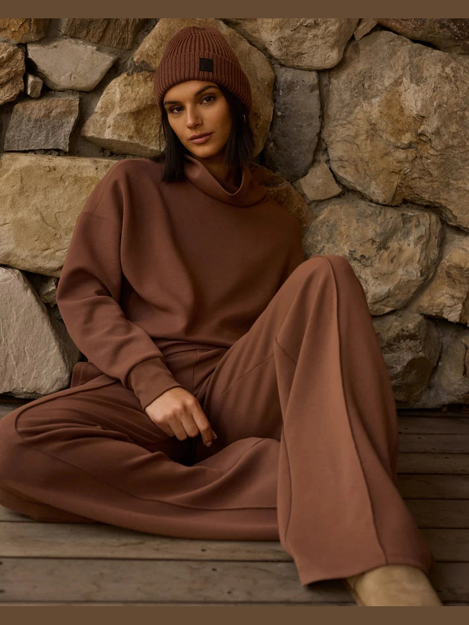 Rhone DreamGlow Trouser - Chestnut Brown