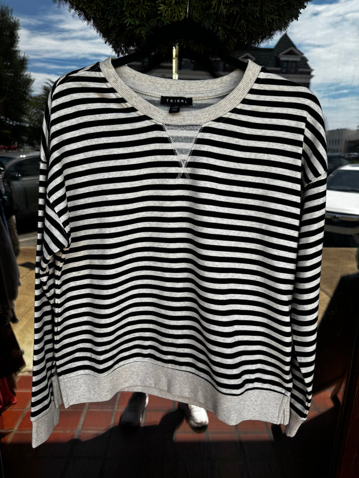 Long Sleeve Striped Crew Neck Top