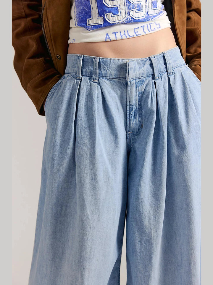 Scout Wide-Leg Jeans