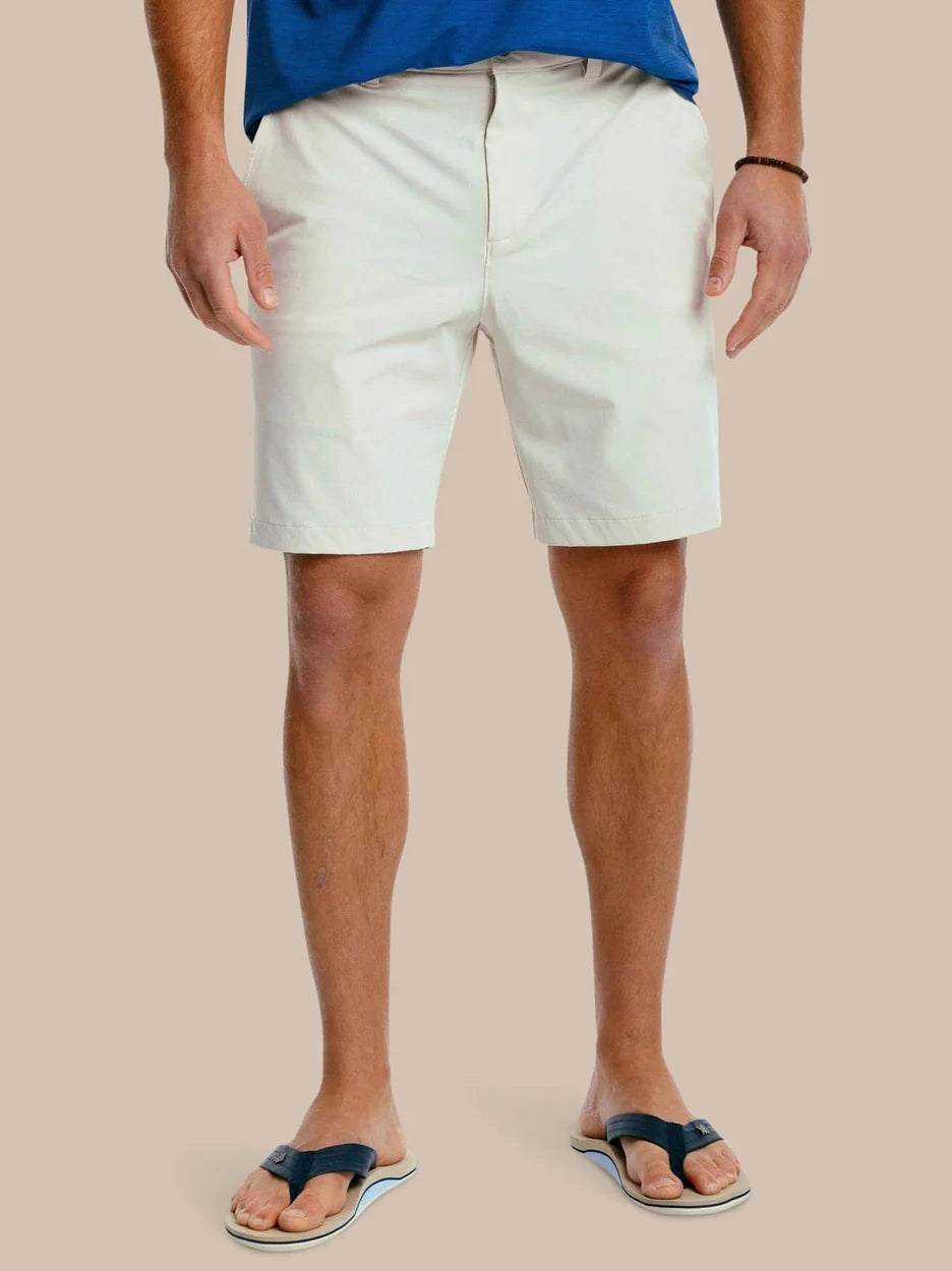 Southern Tide brrr-die Performace Short 8"
