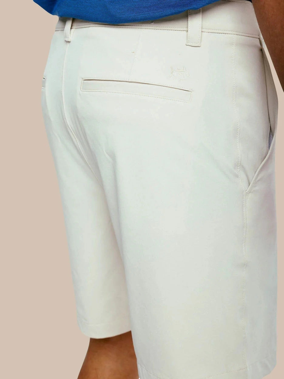 Southern Tide brrr-die Performace Short 8"