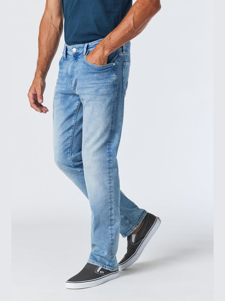 Zach Straight Leg Jeans