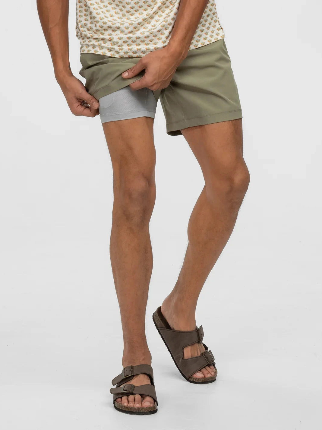 Southern Shirt Everyday Hybrid Short