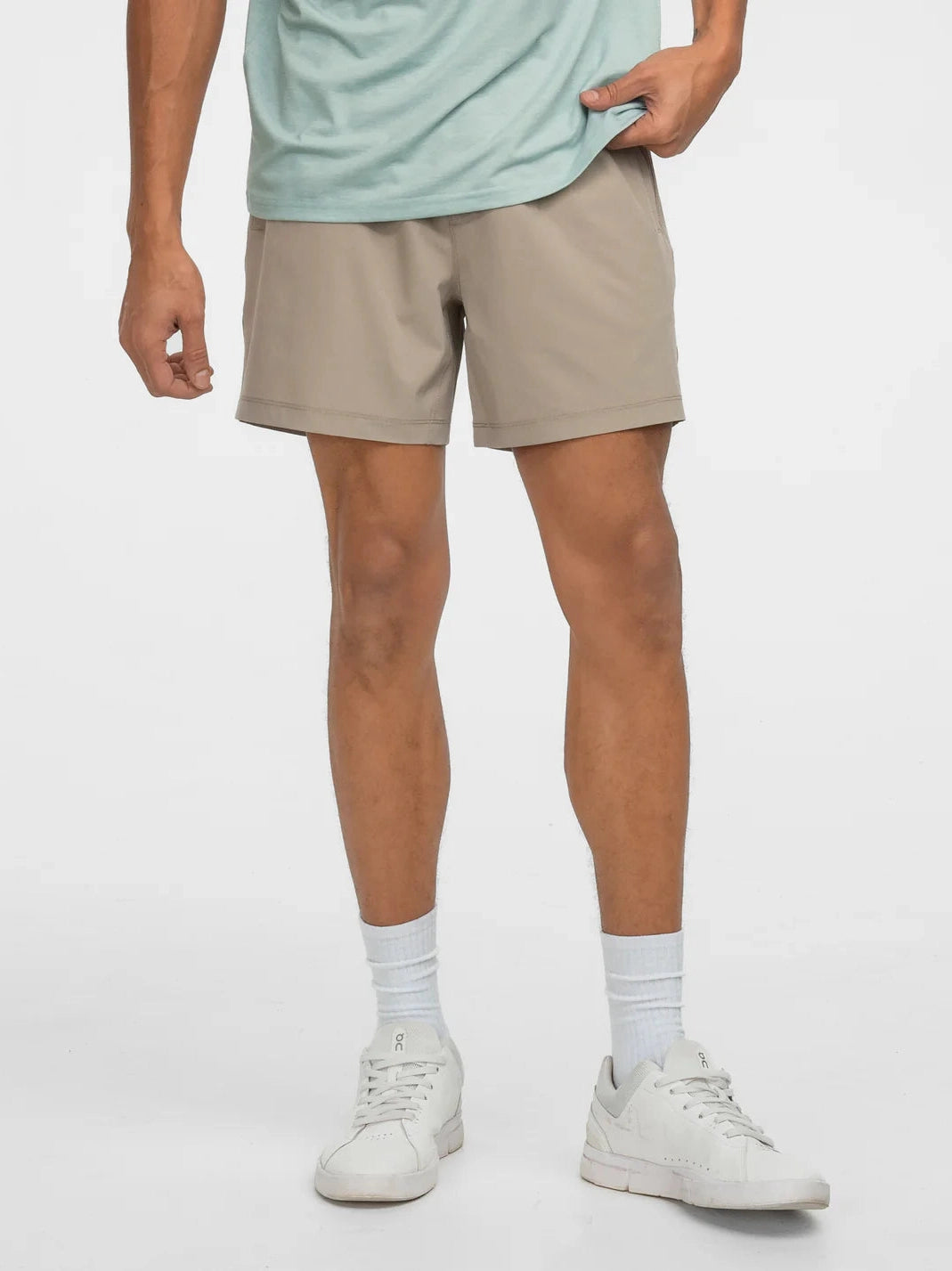 Southern Shirt Everyday Hybrid Short
