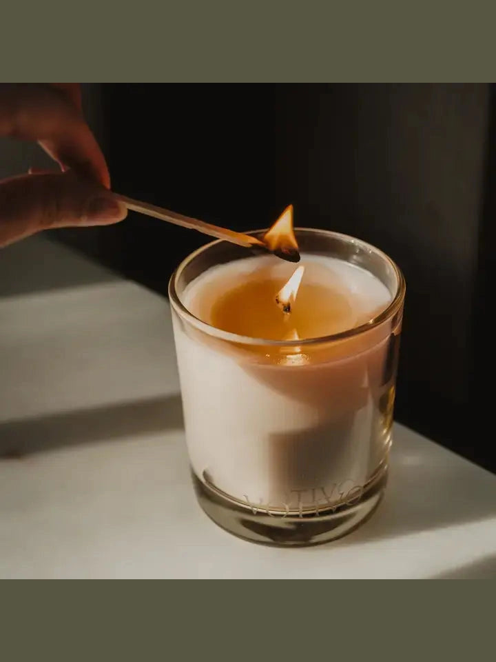 Votivo Red Currant- 10oz Signature Candle